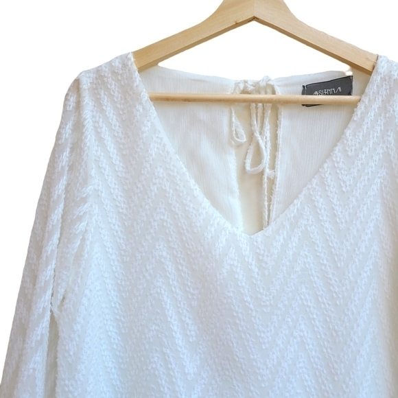 NWT Peasant Top with Textured Fabric from Nordstrom's, Size Small - Picture 3 of 9